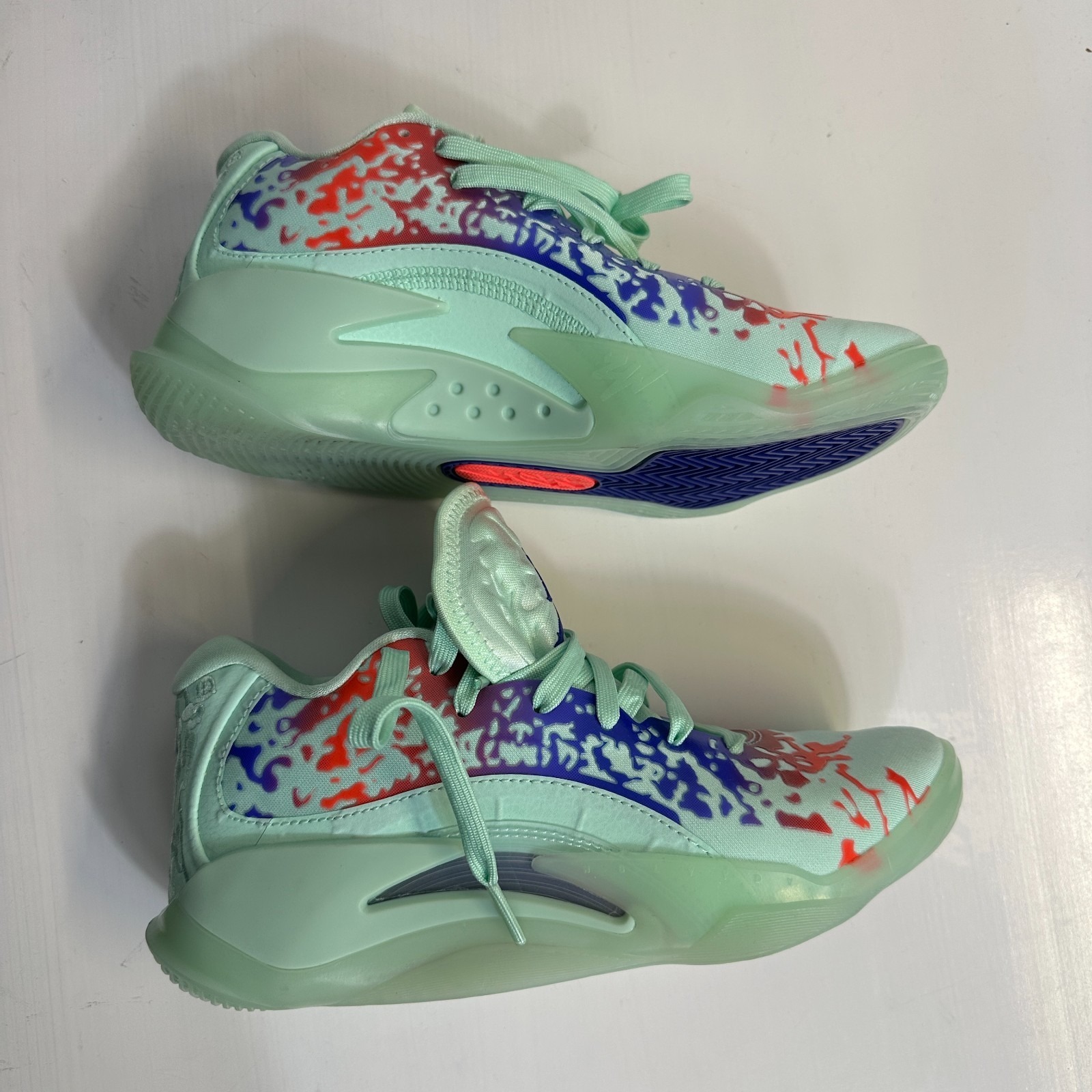 Nike Jordan Zion 1 Shock The World Mint Green Multicolor Youth Size 4y